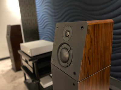 Genesis 400 Series Floorstanding Speakers - Consignment