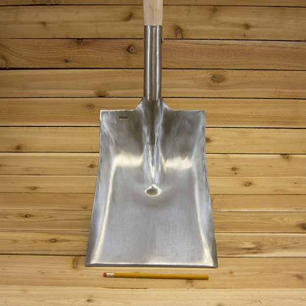 Square Point Shovel by Sneeboer